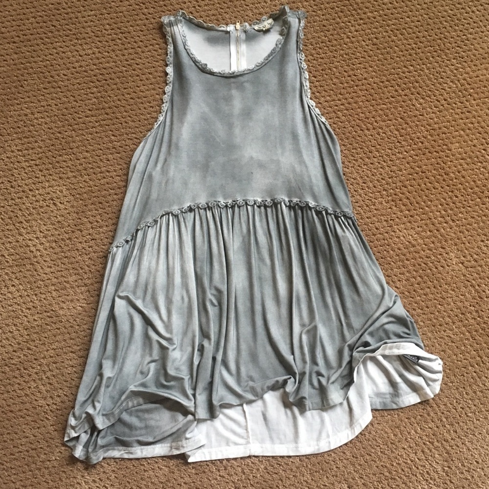 Gray flowy tunic